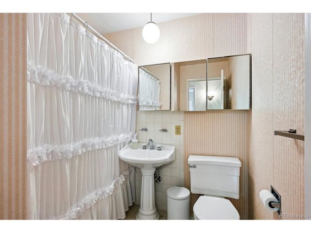 8264 E Kenyon Dr, Denver, CO 80237