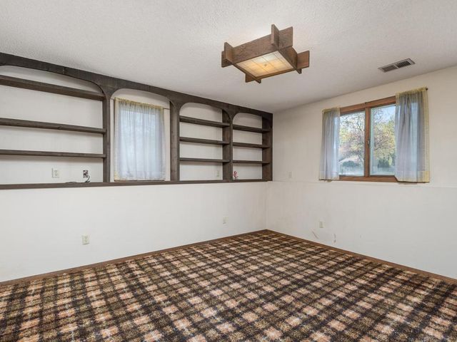 17210 13th Avenue N, Plymouth, MN 55447
