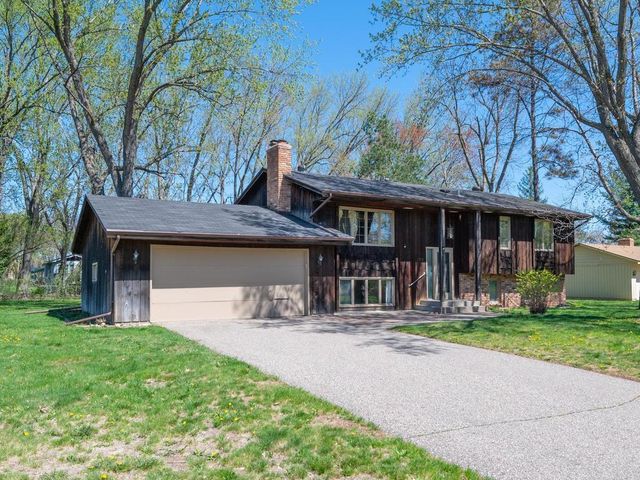 17210 13th Avenue N, Plymouth, MN 55447