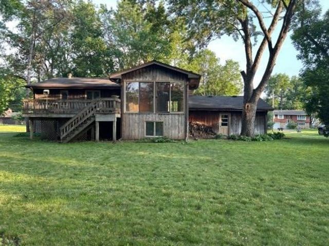 17210 13th Avenue N, Plymouth, MN 55447