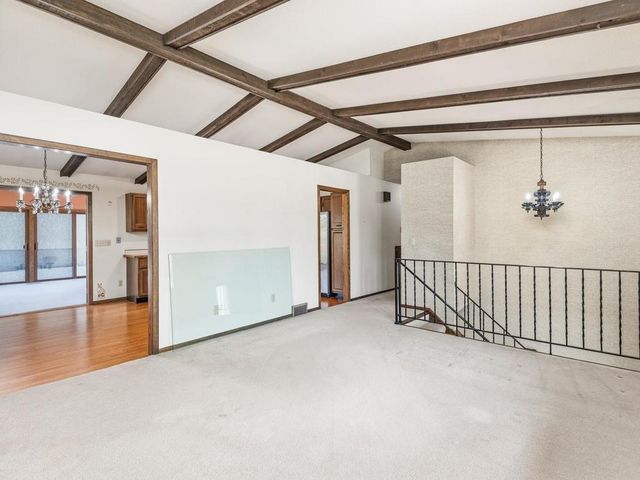 17210 13th Avenue N, Plymouth, MN 55447