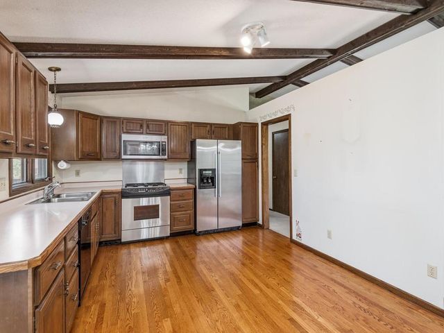 17210 13th Avenue N, Plymouth, MN 55447