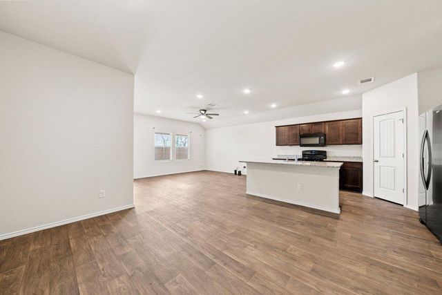 833 Adler WAY, San Marcos, TX 78666