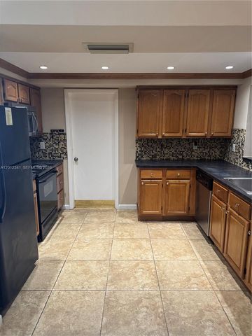 1010 NW 72nd Ter 0, Margate, FL 33063