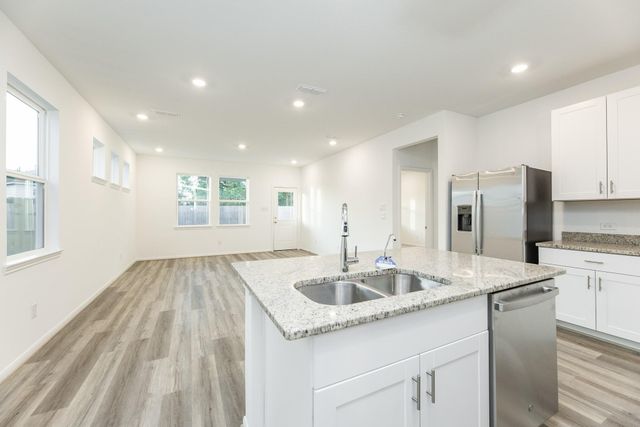 1818 Whispering River Drive, Missouri City, TX 77489