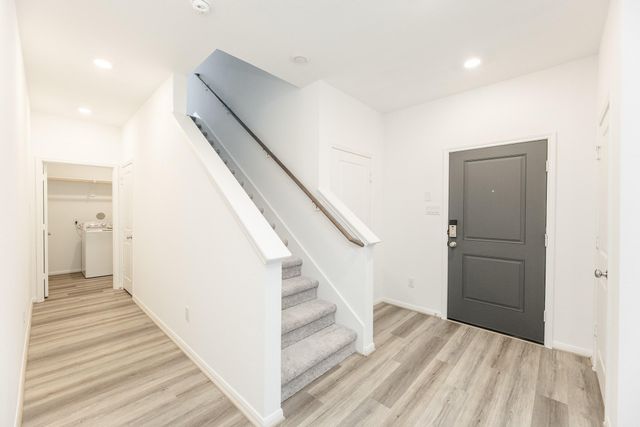 1818 Whispering River Drive, Missouri City, TX 77489