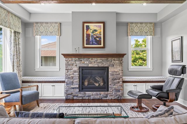 14314 Mckenna Road NW, Prior Lake, MN 55372