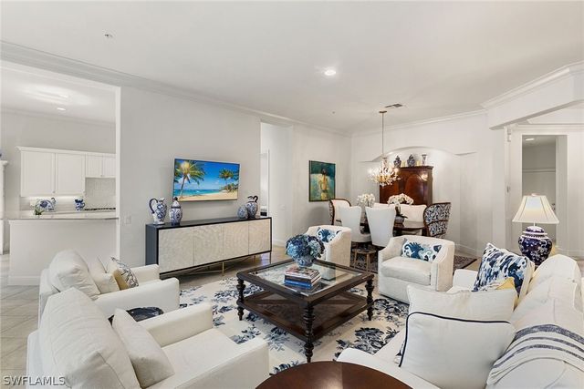 28540 Calabria CT 102, Naples, FL 34110