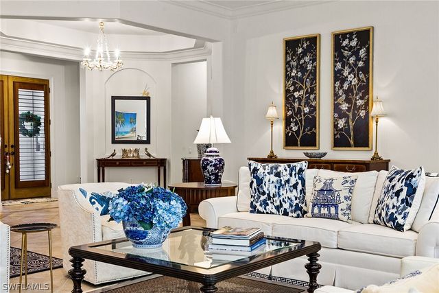 28540 Calabria CT 102, Naples, FL 34110