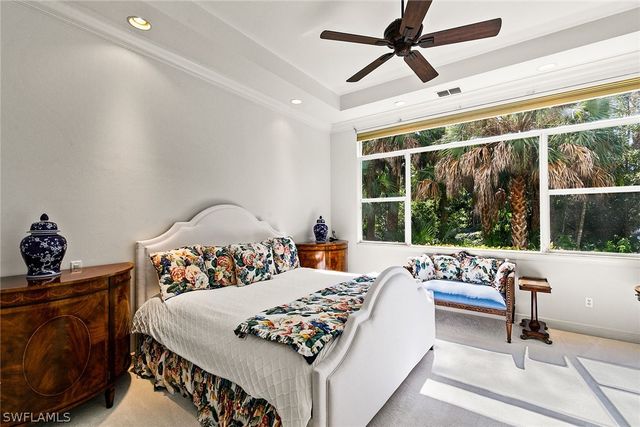 28540 Calabria CT 102, Naples, FL 34110