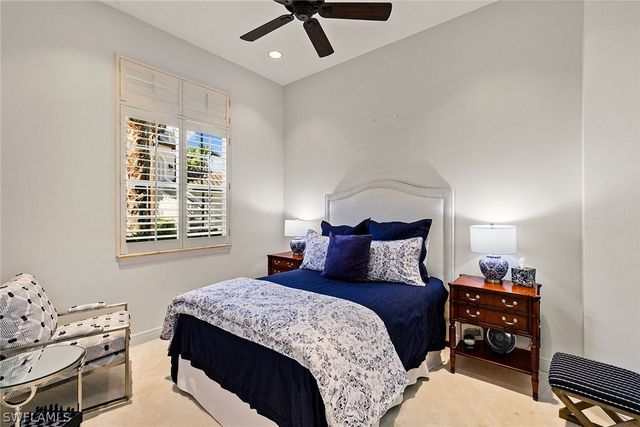 28540 Calabria CT 102, Naples, FL 34110