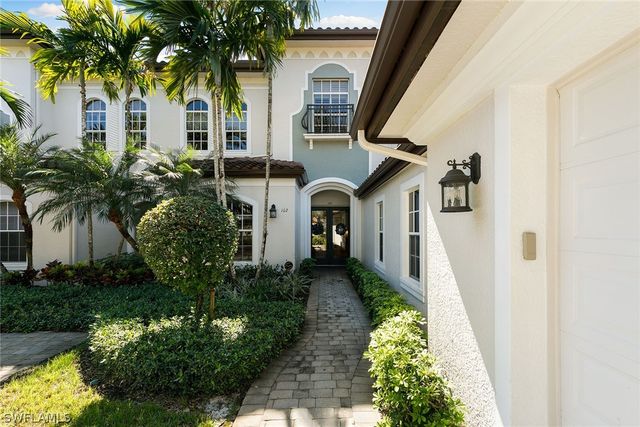 28540 Calabria CT 102, Naples, FL 34110