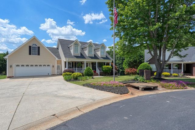 443 Shallowford Drive, Boiling Springs, SC 29316