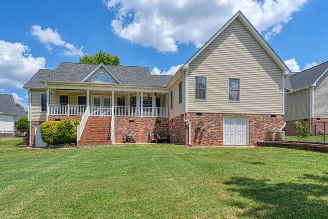 443 Shallowford Drive, Boiling Springs, SC 29316