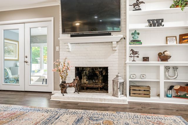 10303 Rock Falls Ct, Louisville, KY 40223