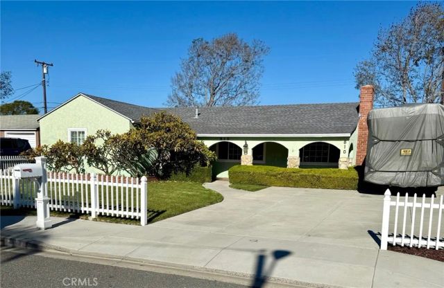 810 Congress, Costa Mesa, CA 92627