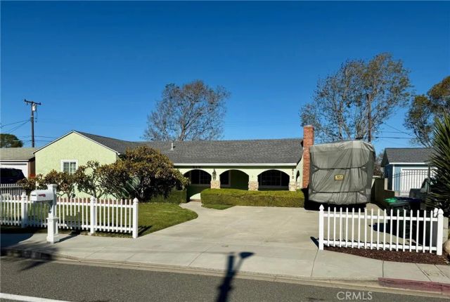 810 Congress, Costa Mesa, CA 92627