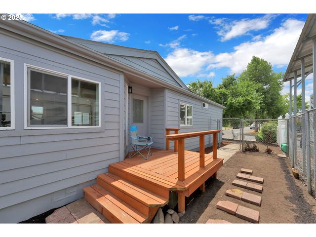 4989 CONE Ave, Eugene, OR 97402