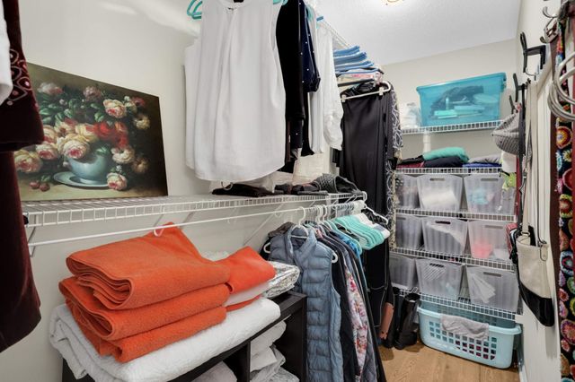 523 Lovell Avenue, Roseville, MN 55113