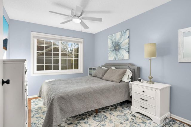 523 Lovell Avenue, Roseville, MN 55113