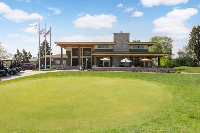 523 Lovell Avenue, Roseville, MN 55113