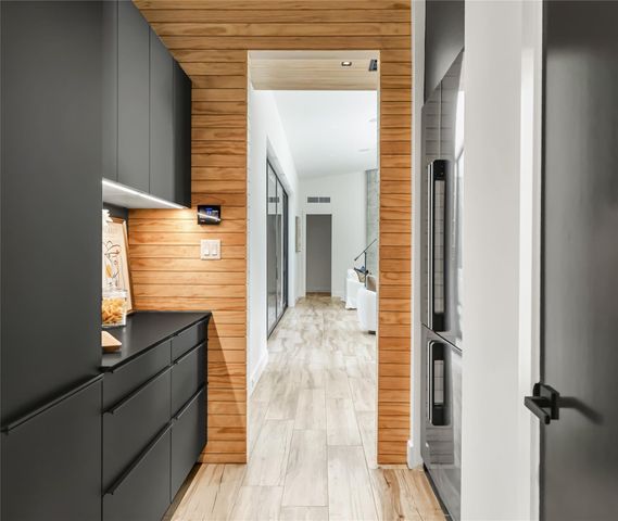 11851 Hopes Creek, College Station, TX 77845