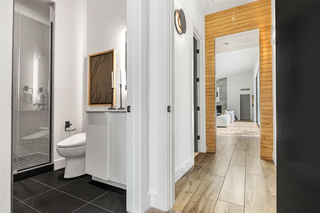 11851 Hopes Creek, College Station, TX 77845