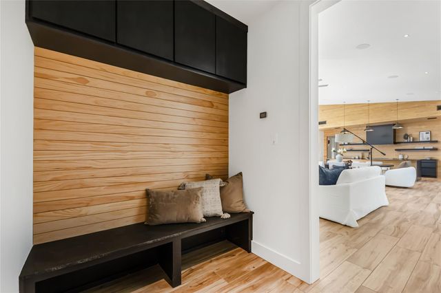 11851 Hopes Creek, College Station, TX 77845