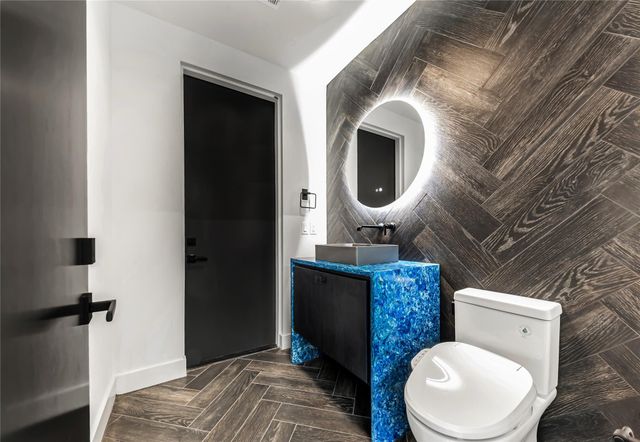 11851 Hopes Creek, College Station, TX 77845