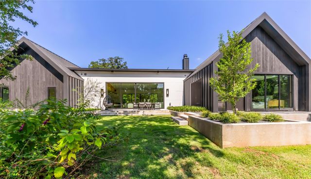 11851 Hopes Creek, College Station, TX 77845