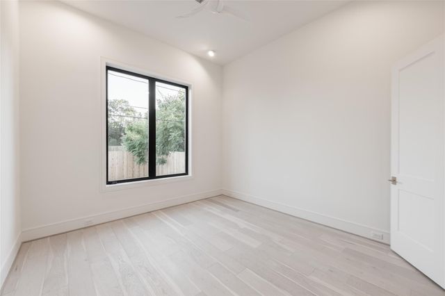 4923 Mimosa Street, Bellaire, TX 77401