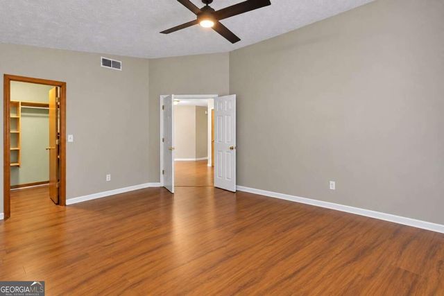 1376 Peninsula Trace, Lawrenceville, GA 30044