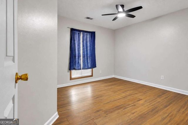 1376 Peninsula Trace, Lawrenceville, GA 30044
