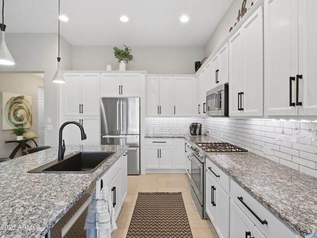 16819 W BERKELEY Road, Goodyear, AZ 85395