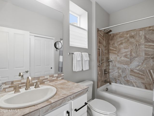 16819 W BERKELEY Road, Goodyear, AZ 85395