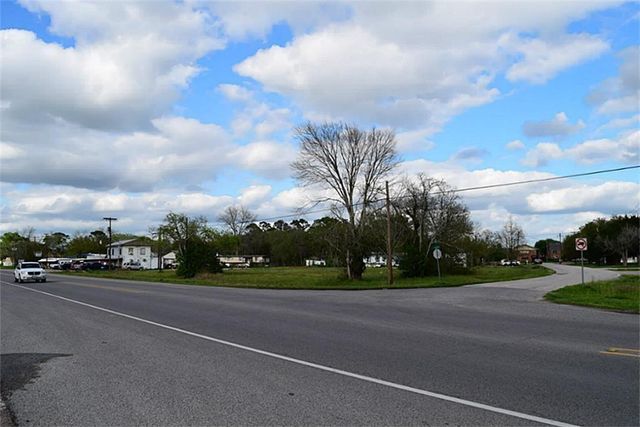 0 Cedar, Alvin, TX 77511