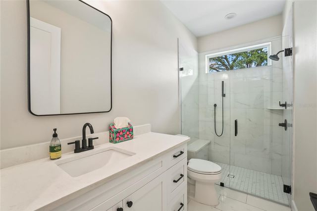 2115 N LINCOLN AVENUE, Tampa, FL 33607