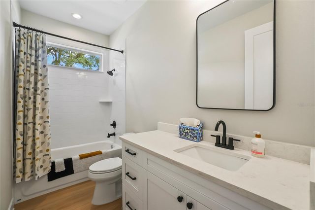 2115 N LINCOLN AVENUE, Tampa, FL 33607