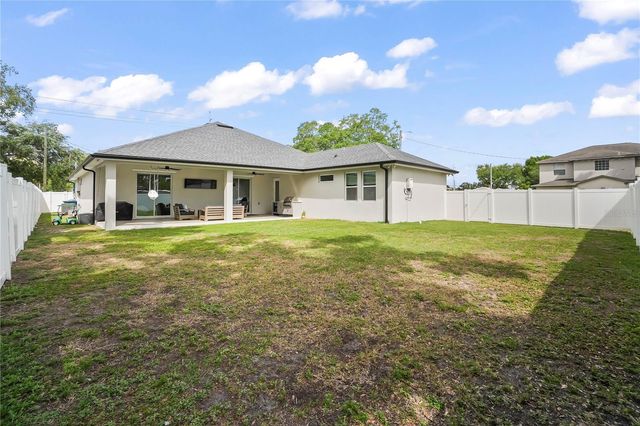 2115 N LINCOLN AVENUE, Tampa, FL 33607