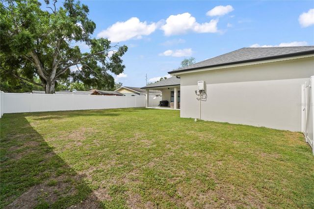 2115 N LINCOLN AVENUE, Tampa, FL 33607