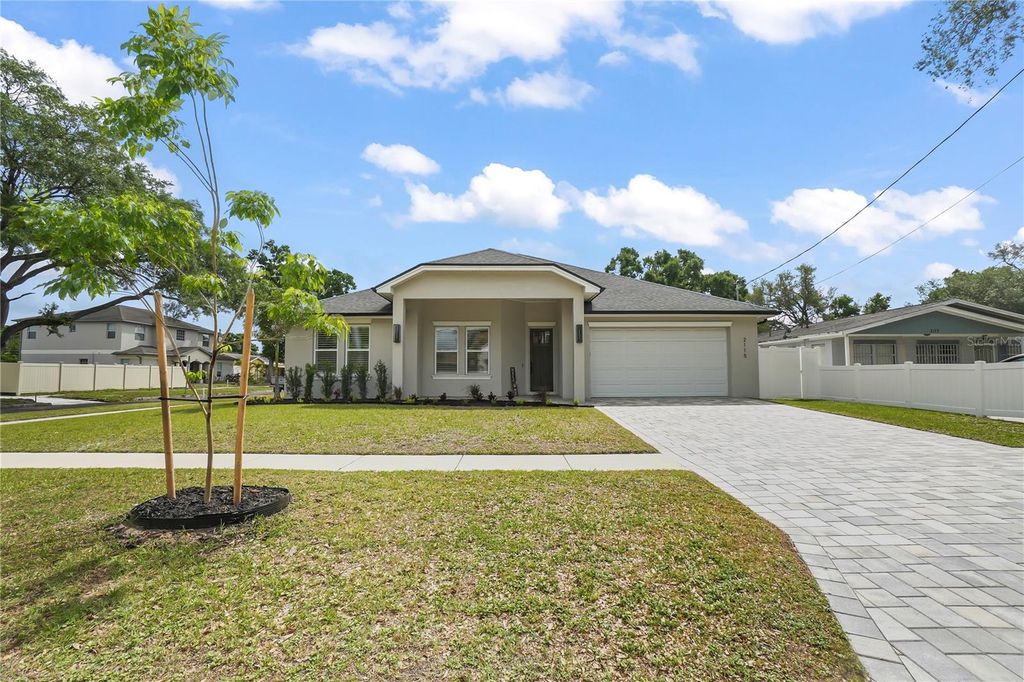 2115 N LINCOLN AVENUE, Tampa, FL 33607