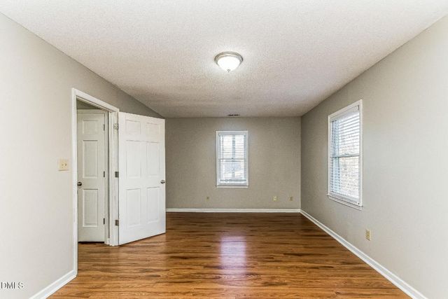 812 Sanderson Drive, Durham, NC 27704