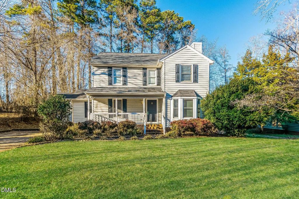 812 Sanderson Drive, Durham, NC 27704