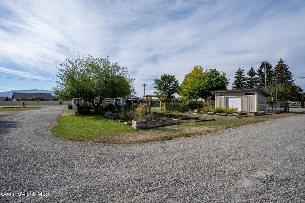 13559 W PRAIRIE AVE, Post Falls, ID 83854 photo 18
