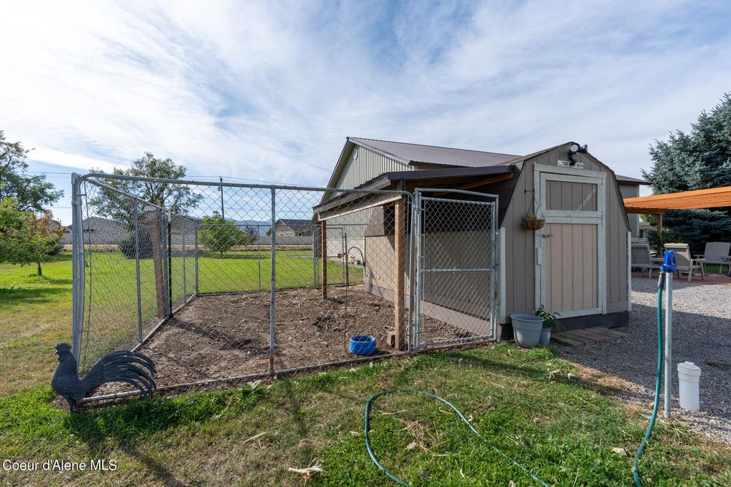 13559 W PRAIRIE AVE, Post Falls, ID 83854 photo 24