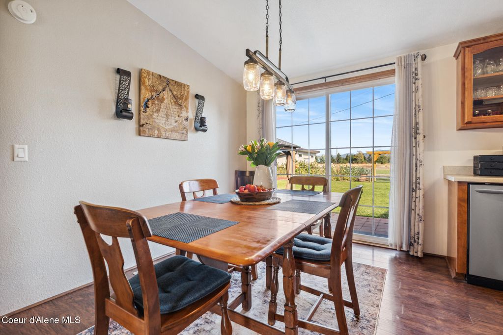 13559 W PRAIRIE AVE, Post Falls, ID 83854 photo 32