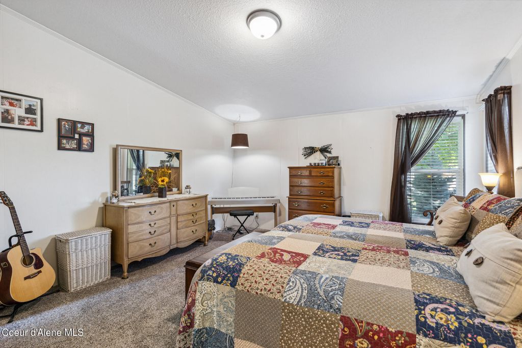 13559 W PRAIRIE AVE, Post Falls, ID 83854 photo 39