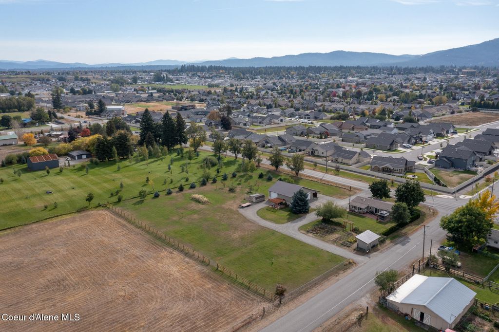 13559 W PRAIRIE AVE, Post Falls, ID 83854 photo 55