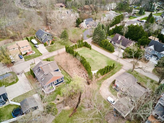 4442 Borland Street, West Bloomfield, MI 48323