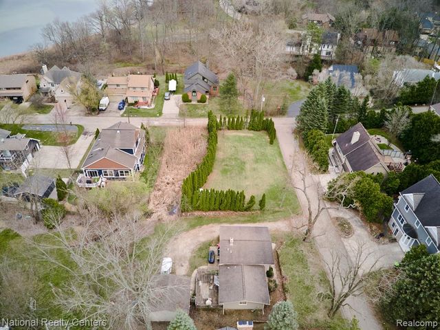4442 Borland Street, West Bloomfield, MI 48323